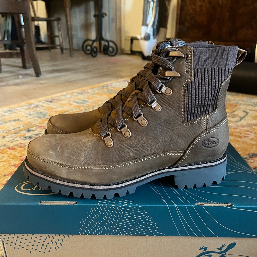 Chaco Women's Fields Lace Waterproof Brown Boots